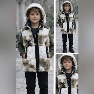 Choupette Kids Faux Fur Hooded Vest Size 140 (≈ US 10Y) Chest 30” Green/Brown